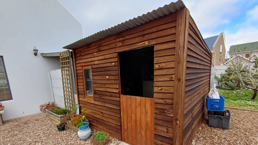 3 Bedroom Property for Sale in Britannia Bay Western Cape